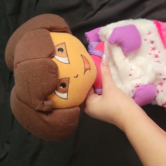 Dora the explorer Christmas stocking - Picture 4 of 5